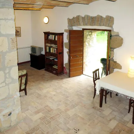 Casa de Férias Sociano By Interhome *